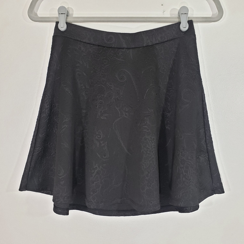 AEROPOSTALE black floral embossed flowy dark academia mini skater skirt